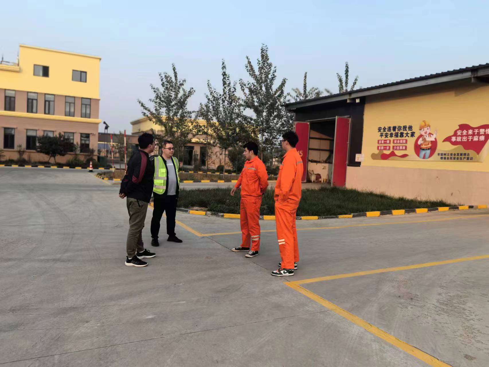 养护设备竞赛场地督导检查1.jpg
