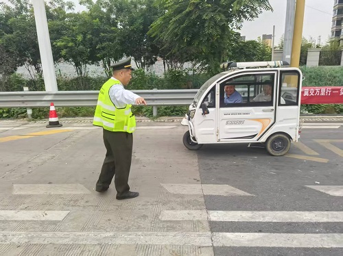 C:\Users\Administrator\Desktop\29ebdcdde66e004182417c32f285f33.jpg C:\Users\Administrator\Desktop\29ebdcdde66e004182417c32f285f33.jpg