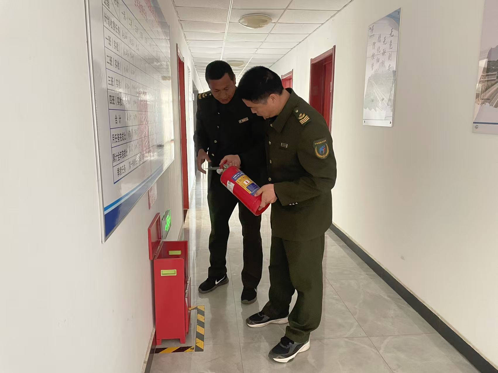 微信图片_20251031150807_8_152.jpg 微信图片_20251031150807_8_152.jpg