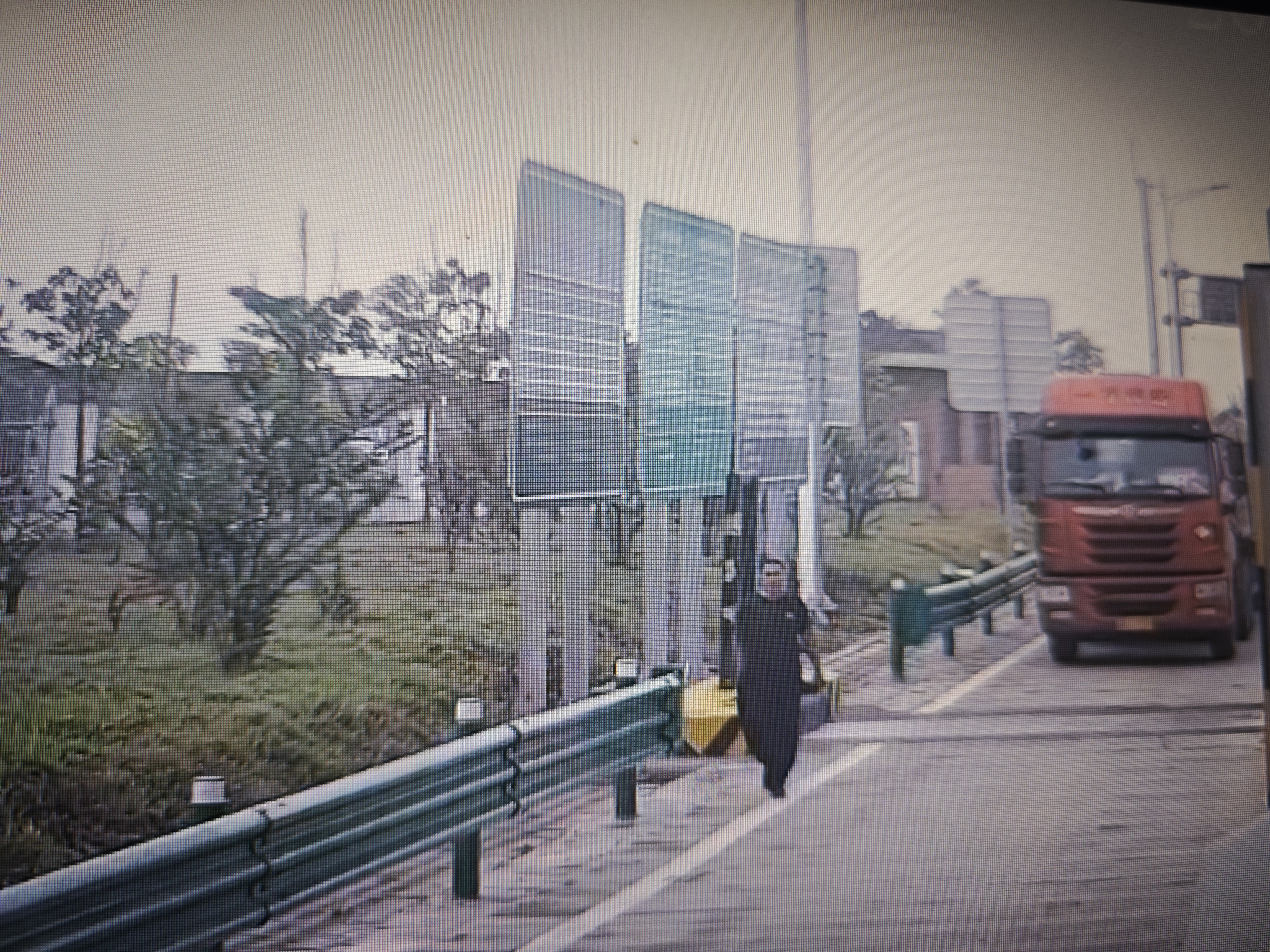 微信图片_20251031180133_102_283.jpg 微信图片_20251031180133_102_283.jpg