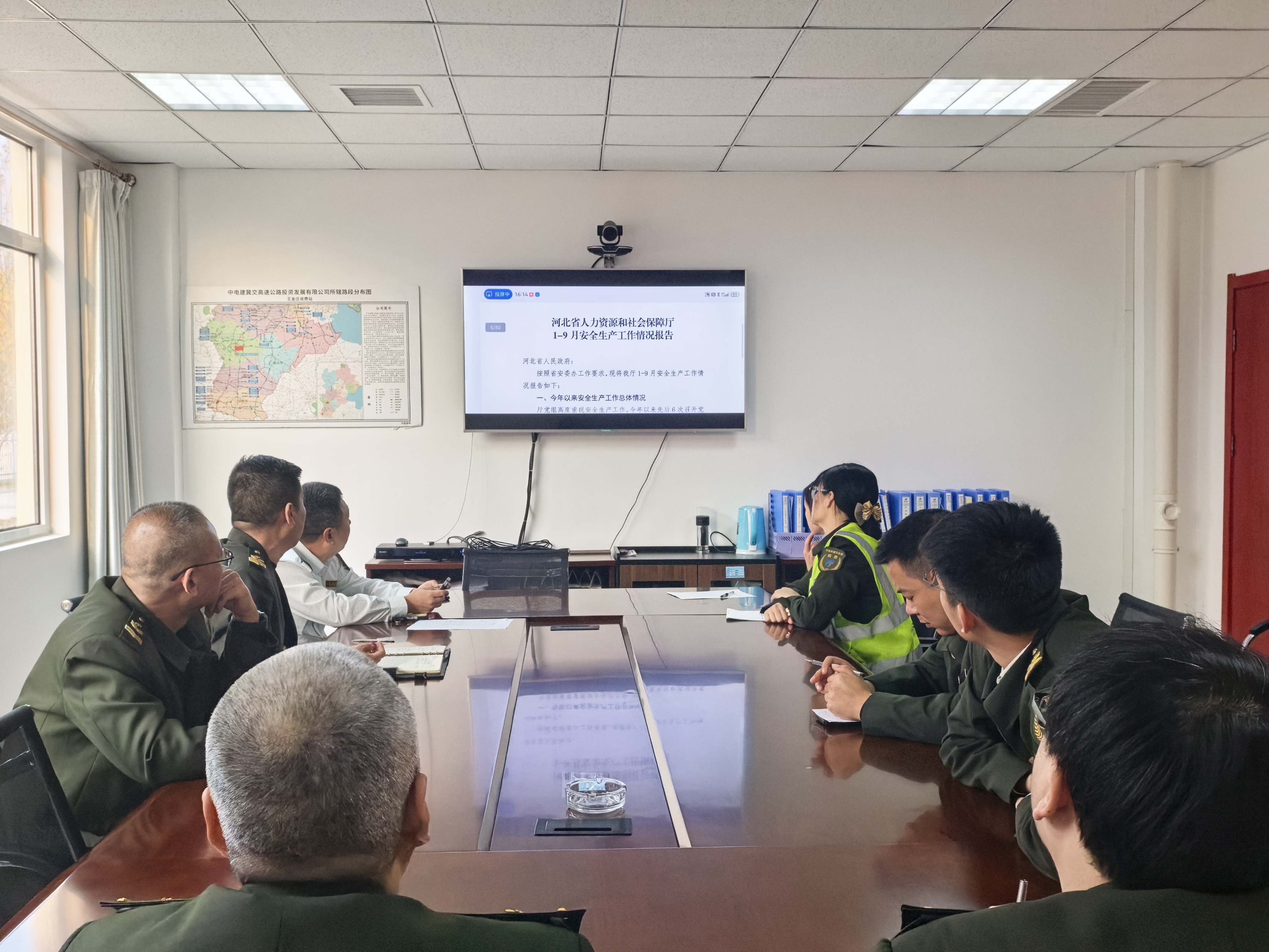 945b79fd10ca44b0fce1f962e59fd8f7.jpg 945b79fd10ca44b0fce1f962e59fd8f7.jpg