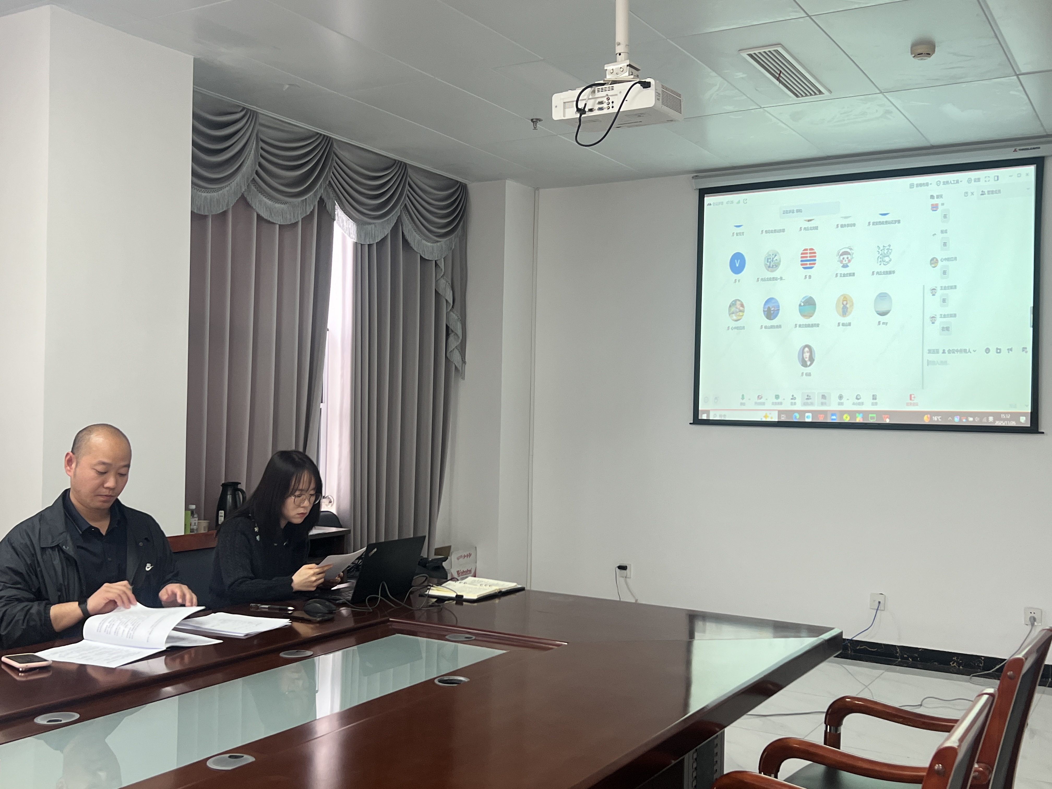 C:\Users\Administrator\Desktop\票证CPC卡业务专题工作会.jpg C:\Users\Administrator\Desktop\票证CPC卡业务专题工作会.jpg