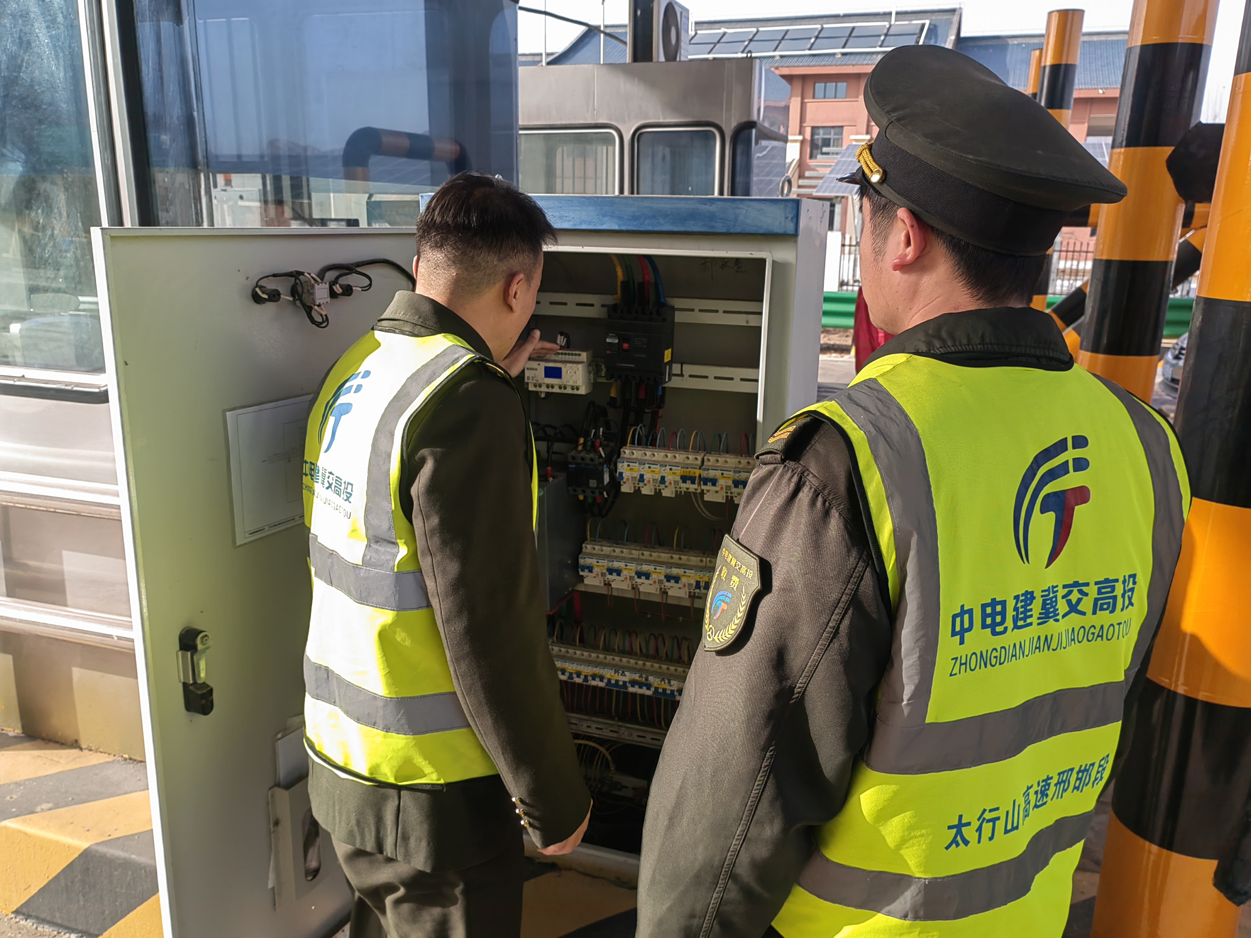 427eadbd52f54528f34bf66f87557fd1.jpg 427eadbd52f54528f34bf66f87557fd1.jpg