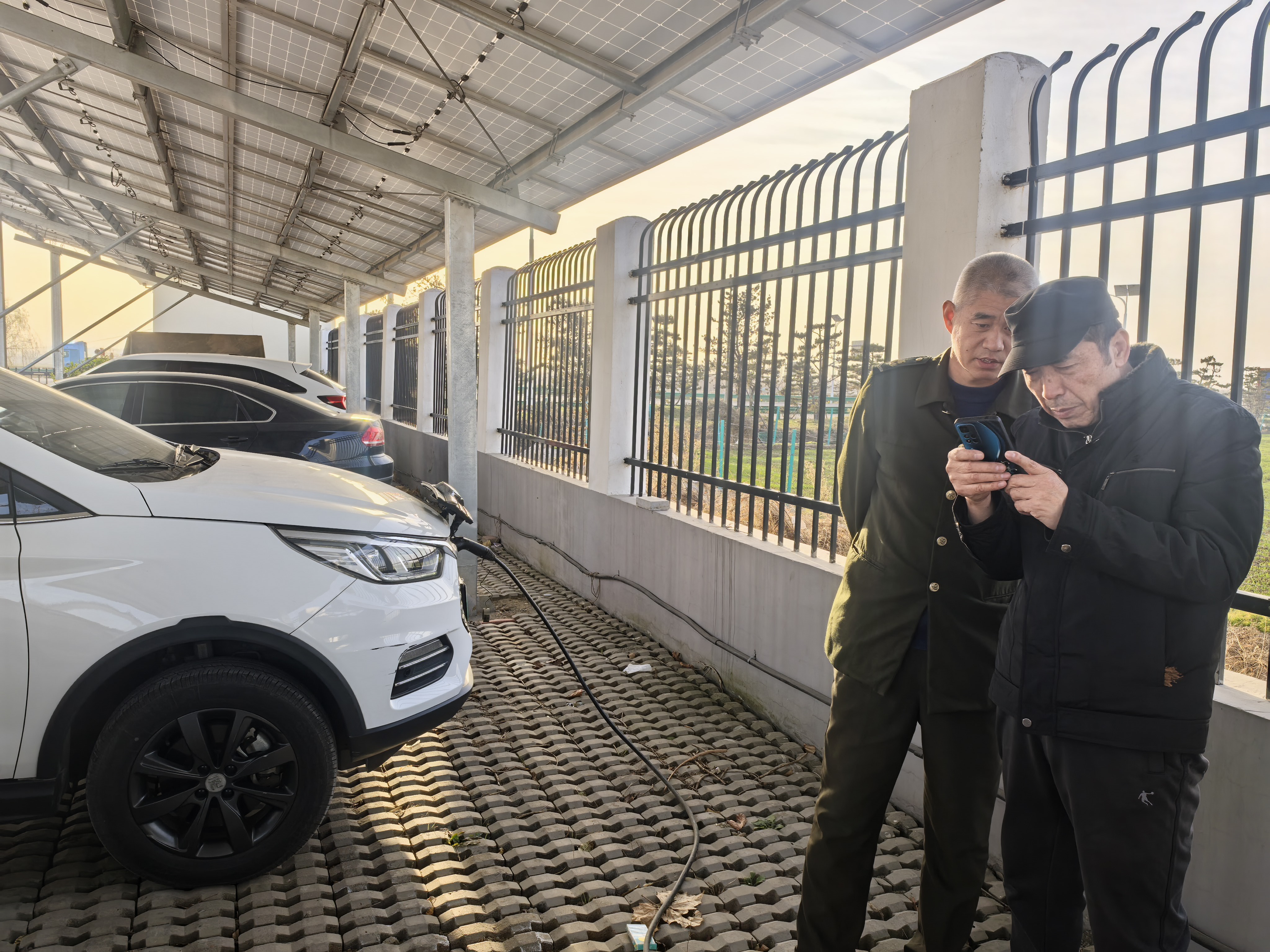 3b8053a7481b6abdc5bd88ced1c72a4c.jpg 3b8053a7481b6abdc5bd88ced1c72a4c.jpg